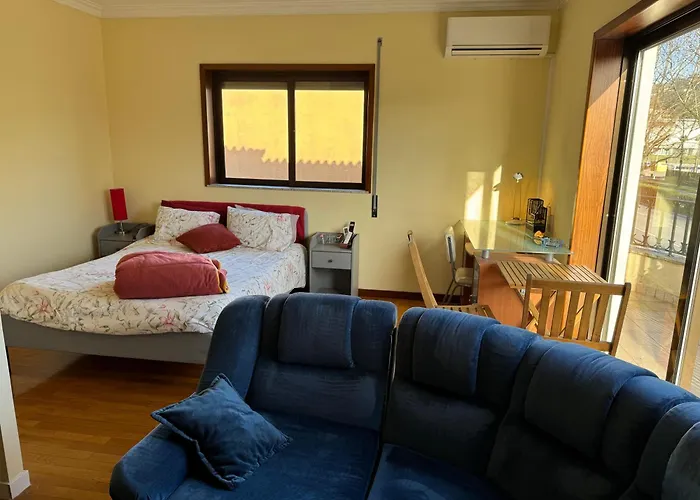 Casa Monsenhor Bed and Breakfast 3*