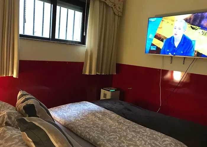 Casa Monsenhor Bed and Breakfast 3*